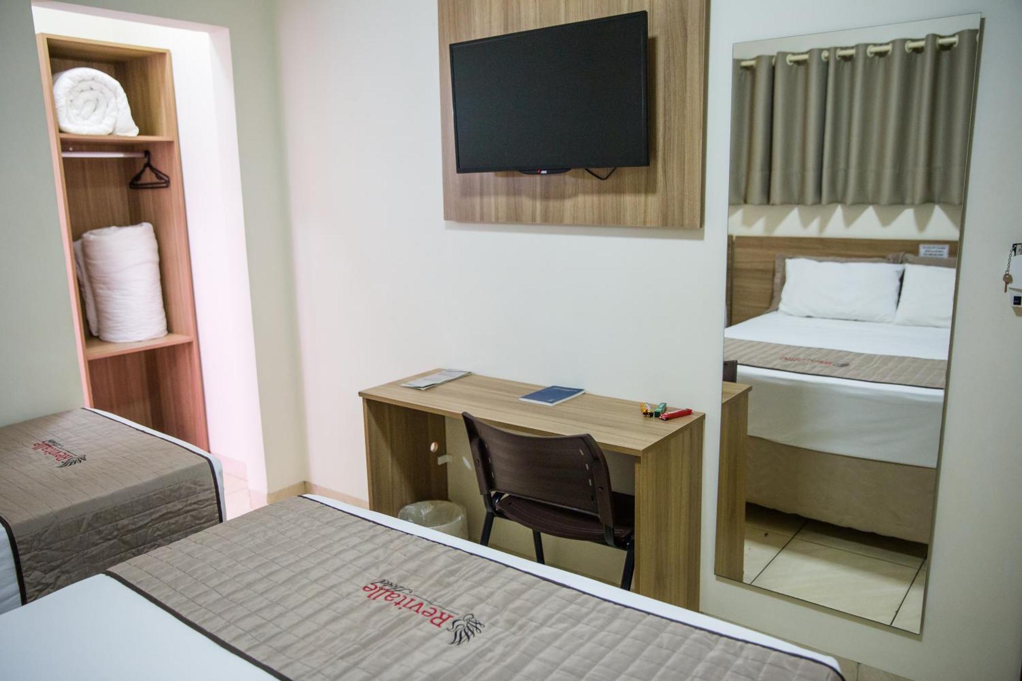 Revitalle Hotel Votuporanga Esterno foto