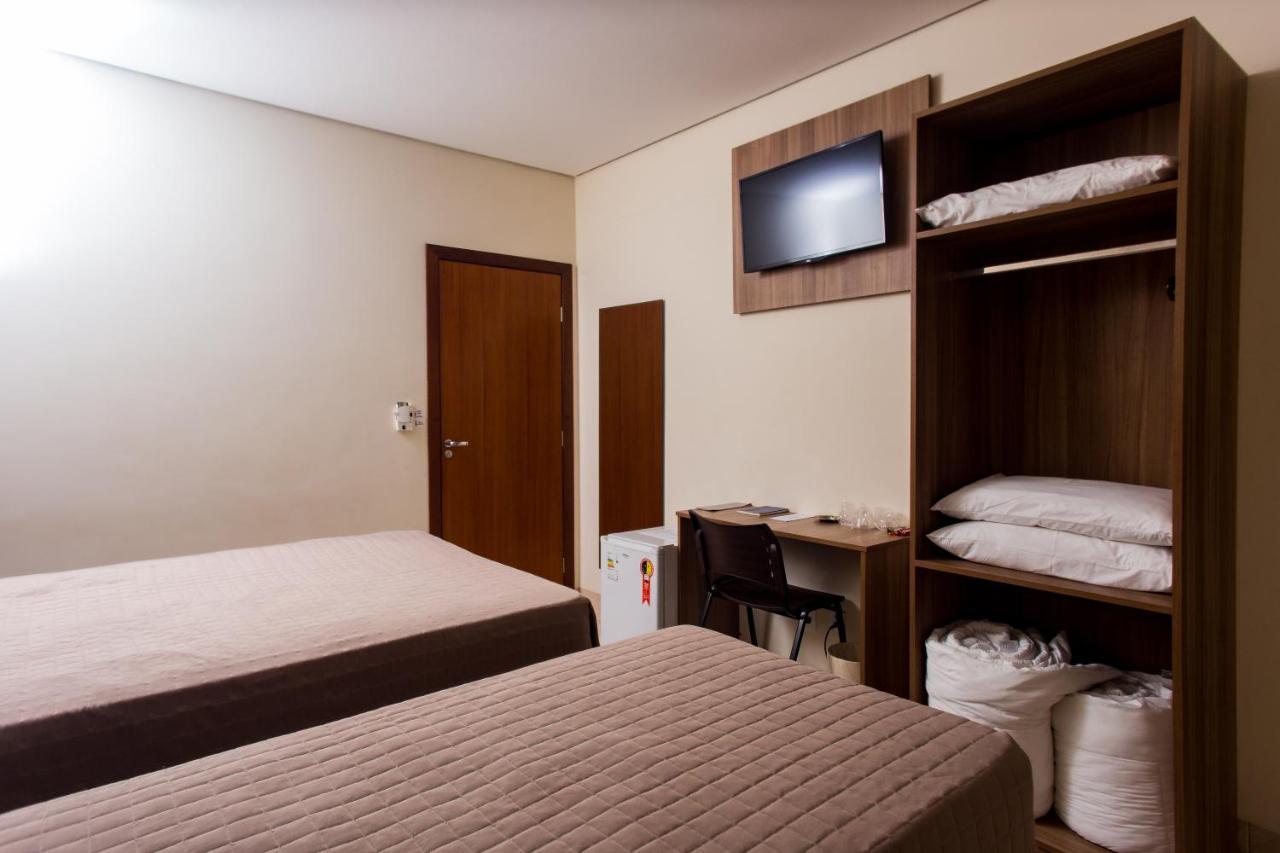 Revitalle Hotel Votuporanga Esterno foto